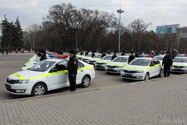 Національна поліція України закупила 400 автомобілів Skoda Rapid українського виробництва. 400 автомобілів Skoda Rapid МВС отримає у грудні.