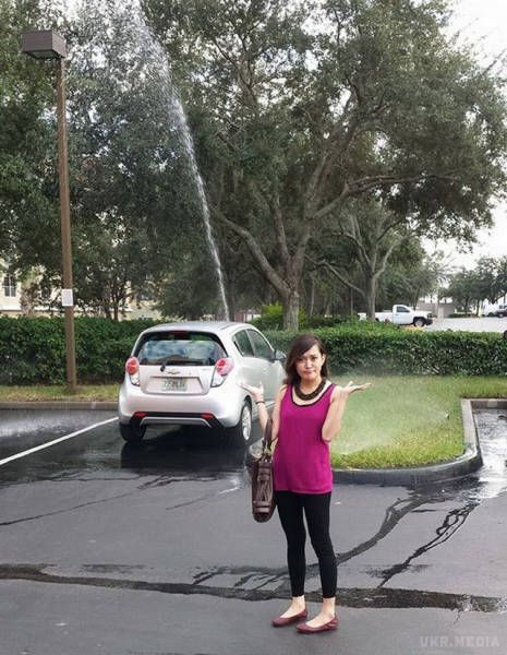 Жіночки за кермом - і сміх і гріх:. Підбірка веселих фотографій на тему жінок за кермом.