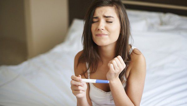 Фото сперма вытекает из вагины после секса