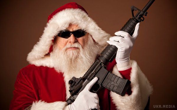 Санта-Клаус розстріляв вечірку на честь Хелловіна. Є поранені.