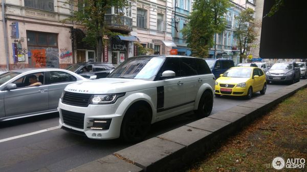 В Україні помітили казково дорогий Range Rover Lumma (Фото). Тюнінг Lumma вельми популярний серед певних верст населення, які знають толк в дорогих і ексклюзивних.