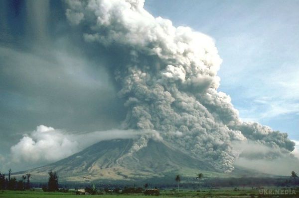 Землетруси трясуть вулкан Майон на Філіппінах. В регіоні діє 1-й рівень попередження у зв'язку з активністю вулкана.