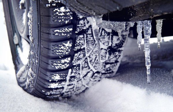 ТОП-5 найбільш частих зимових проблем з авто. Фахівці озвучили ТОП-5 найбільш частих поломок авто, що відбуваються взимку.