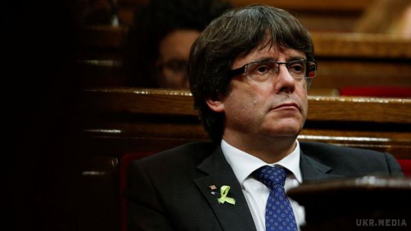 Іспанський суд видав ордер на арешт Пучдемона. Іспанський суд видав європейський ордер на арешт екс-глави уряду Каталонії Карлеса Пучдемона.
