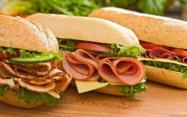 3 листопада - Національний день сендвіча в США. Сендвіч (сандвіч) – це, по суті, бутерброд.