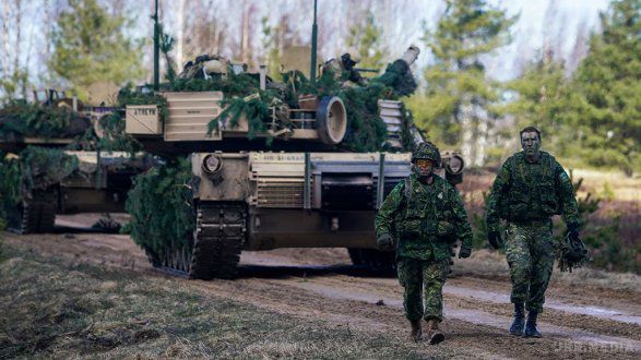 Фінляндія проведе військові навчання з США і Швецією. Сили оборони Фінляндії почали підготовку до великих міжнародних навчань, які пройдуть у 2020 році спільно зі збройними силами Швеції, США та інших країн. 