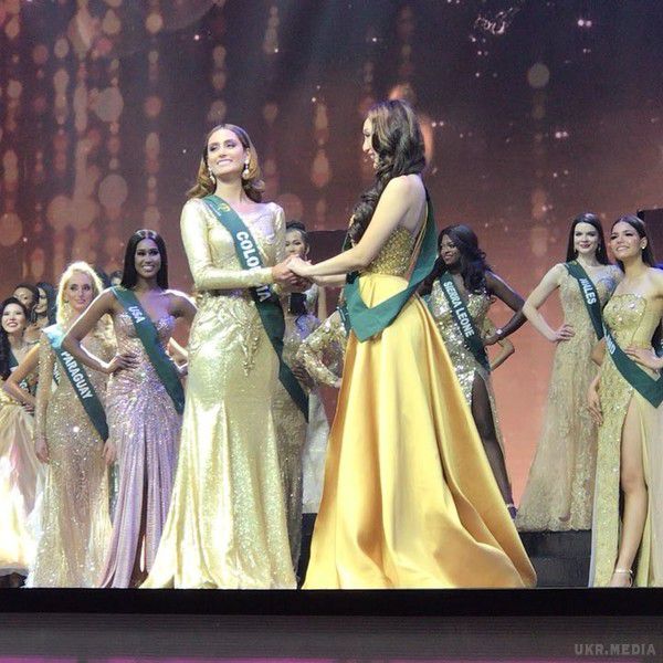 Перемогу в конкурсі краси «Міс Земля» здобула філіппінка. Конкурс «Міс Земля» проводиться щорічно з 2001 року на Філіппінах.