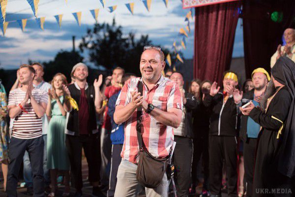 Стала відома дата прем'єри серіалу «Село на мільйон-2». Перший сезон «Села на мільйон» став найбільш рейтинговим серіалом минулої осені.