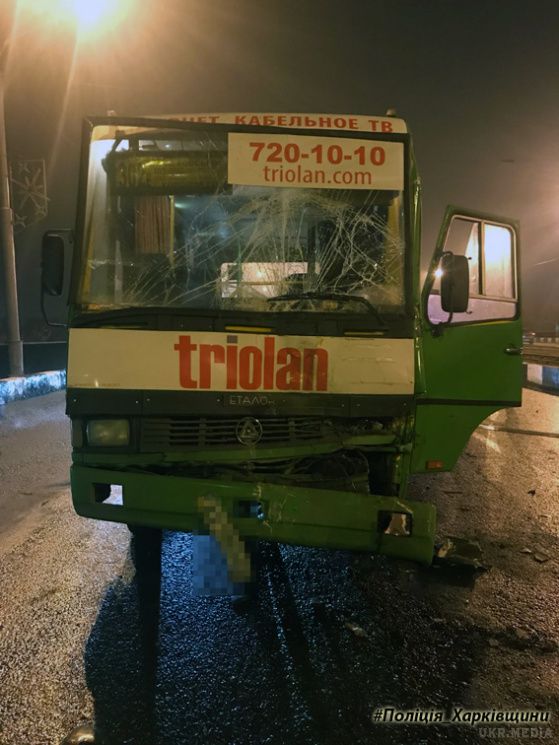 Зіткнення маршруток у Харкові: Правоохоронці розповіли деталі аварії. У Харкові внаслідок зіткнення двох маршрутних автобусів одинадцять людей опинилися в лікарні.