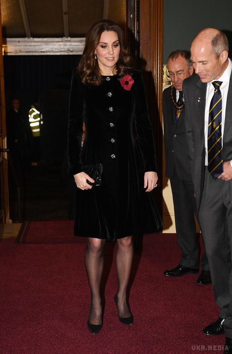 Вагітна Кейт Міддлтон в Лондоні на фестивалі (фото). 35-річна герцогиня Кембриджська чудово себе почуває і навіть відвідує офіційні заходи. 