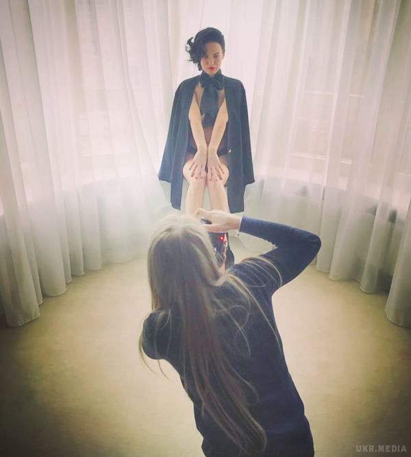 Даша Астаф'єва вразила оголеними фото. Популярна українська співачка та модель Даша Астаф'єва не соромиться показувати своє тіло.