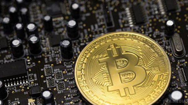 Биткоин: курс криптовалюти продовжує знижуватися. Про це повідомляє Coinmarketcap.