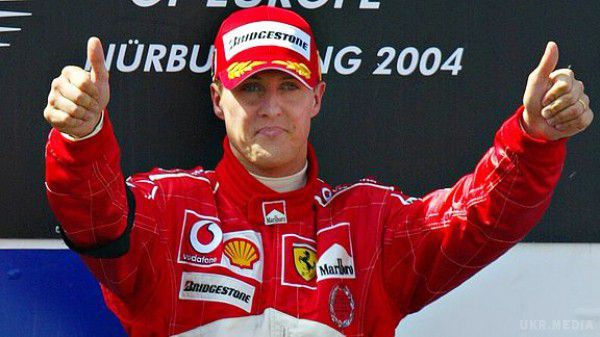 Шумахера визнали кращим пілотом в історії "Ferrari". Міхаеля Шумахера визнали найвидатнішим гонщиком Ferrari всіх часів за версією видання F1 Racing.