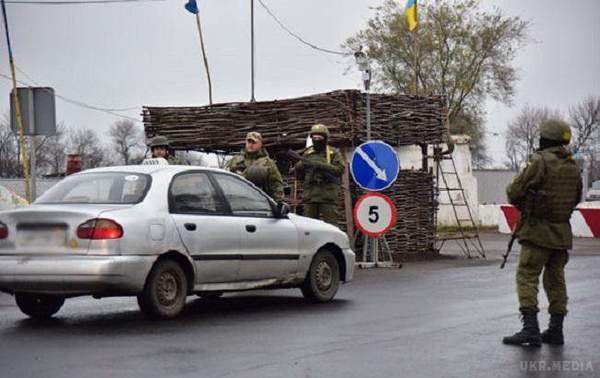 За тиждень на Донбасі затримано 32 бойовика. За тиждень на блокпостах області припинені більше 60 правопорушень.