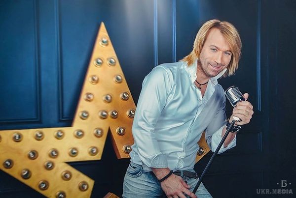 Олег Винник і MONATIK будуть боротися за перемогу в номінації " Співак року". 22 листопада пройшла щорічна церемонія M1 Music Awards. PRO-PARTY, де глядачі дізналися імена переможців у різних номінаціях.