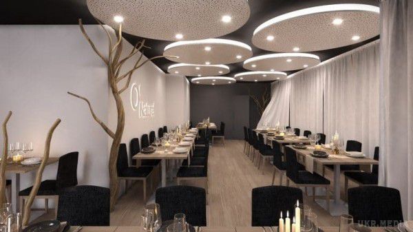 У Парижі відкрився перший ресторан для нудистів. Його відвідувачі можуть скуштувати вишукані страви французької кухні абсолютно голими.