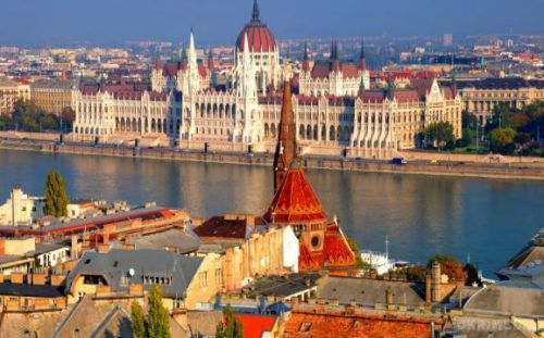 Будапешт виступив із новими погрозами в сторону України. Про це під час п'ятничного саміту в Брюселі заявив міністр закордонних справ Угорщини Пейтер Сійярто.