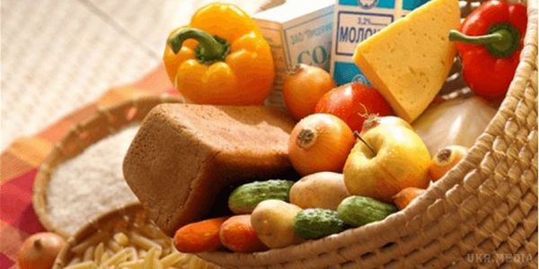 Стали відомі регіони з найдорожчими продуктами харчування в Україні. Згідно з офіційною статистикою в листопаді по регіонах, Донецька область та Київ демонструють найвищі цінники на соціальні продукти харчування.