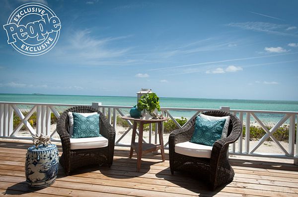 Серена Вільямс і Алексіс Оганян проводять медовий місяць на Багамах (фото). Фото подружжя та їх вілли.