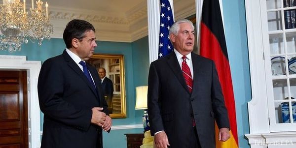 Німеччина і США узгодили питання розміщення миротворців на Донбасі. ФРН і США дійшли згоди щодо розміщення миротворців ООН на Донбасі.