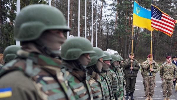 Стало відомо, скільки в Україні перебуває солдатів США. Україна повинна продовжити модернізацію і приведення до західних стандартів своїх збройних сил.
