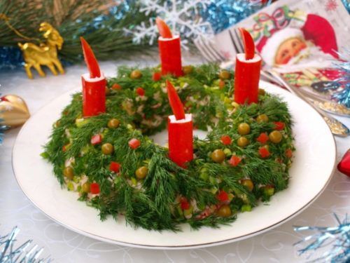 Салат "Різдвяний вінок", який неодмінно стане окрасою вашого столу. смачний яскравий салат, який неодмінно стане окрасою вашого столу.