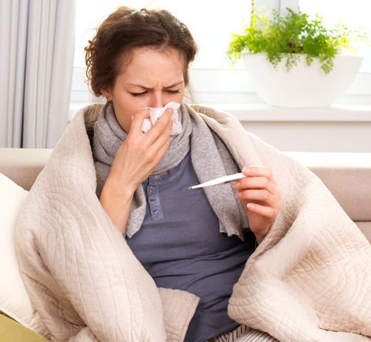 Фахівці пояснили, чому грип особливо небезпечний для осіб похилого віку. Мало хто знає, що через 2-4 тижні після одужання від грипу у осіб похилого віку в 3-5 разів підвищений ризик розвитку інфаркту міокарда та в 2-3 рази -- інсульту.