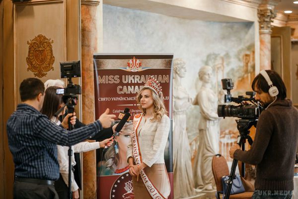 У канадському місті Торонто відбувся півфінальний відбір на шоу Міс Українська Канада-2018 (ФОТО). Великий фінал конкурсу відбудеться 18 липня 2018 року у Living Arts Centre, що у місті Місісаґа, Онтаріо.