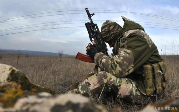 За минулу добу в зоні АТО 27 обстрілів, 4 військових загинули ще двоє зазнали поранень.  Українські бійці загинули внаслідок обстрілів поблизу Водяного, Кам'янки та Травневого.