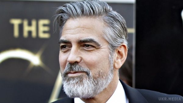 Джордж Клуні подарував своїм друзям по мільйону доларів. Друзям Джорджа Клуні можна позаздрити – він підтримує їх не тільки морально, а й матеріально