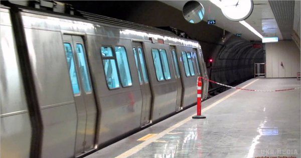 У Стамбулі запустять перший безпілотний потяг метро. Завтра у стамбульському метрополітені запустять автономний потяг по новій лінії метро