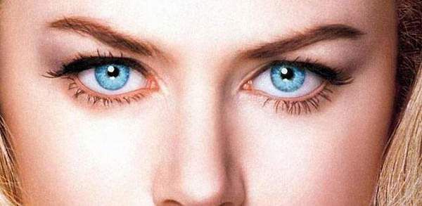 Медики пояснили, як за кольором очей визначити схильність до хвороб. Вчені прийшли до висновку, що люди з різним кольором очей мають різну схильність до тих чи інших захворювань.