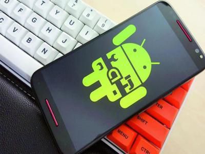 Експерти виявили найнебезпечніший вірус, що “вбиває” телефони. Експерти з кібербезпеки виявили небезпечний вірус, який може “вбити” смартфон з операційною системою Android.