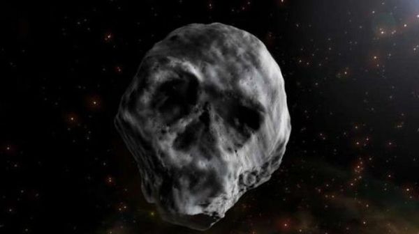 Критично близько до Землі пролетить астероїд-череп (ФОТО). Астероїд 2015 TB-145, що нагадує за формою череп, наближається до Землі.