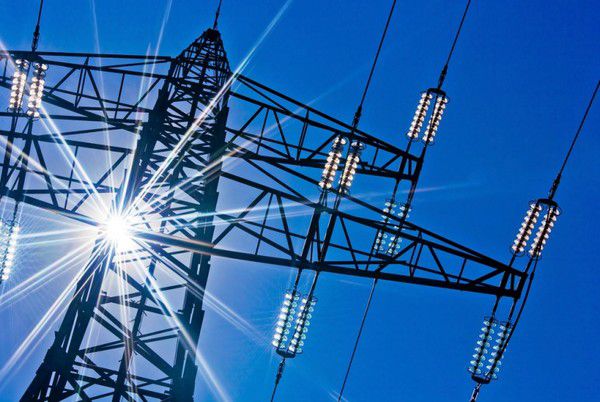 Хто заробить на підвищенні ціни електроенергії в 2018 р. Відсоток підвищення тарифів ще раніше було озвучено Міністерством економічного розвитку і торгівлі України - згідно з консенсус-прогнозом, оприлюдненим міністерством у жовтні цього року.