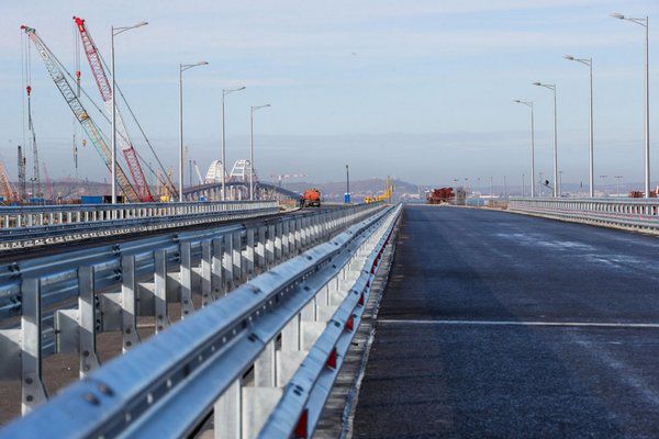 Опубліковані фото з будівництва Керченського моста.  Росії опублікувало свіжі фото Кримського моста через Керченську протоку.