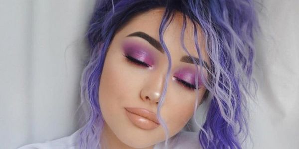 Новорічний макіяж: очі в фіолетових тонах як новий модний тренд. Макіяж очей у фіолетових тонах — новий модний тренд підкорив Instagram.