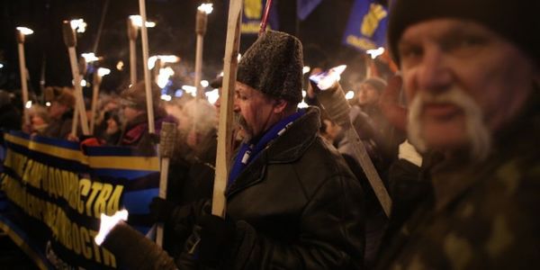Сьогодні пройде всеукраїнський марш на честь дня народження Бандери. В 10 містах України з 1 січня 2018 року пройде марш зі смолоскипами на честь дня народження Степана Бандери.