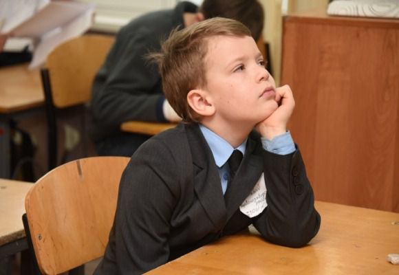 З 2018 року в Україні запроваджується 12-річна середня освіта. Згідно з прийнятим урядом "Законом про освіту", починаючи з 2018 року школярі вчитимуться 12 років.