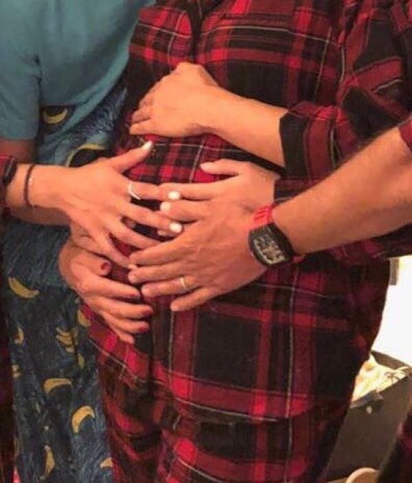 Єва Лонгорія вперше показала кругленький живіт. Єва Лонгорія офіційно підтвердила новину про вагітність, опублікувавши дуже красномовне фото. 