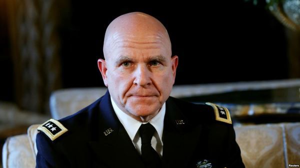 Заявам Росії про Україну вже ніхто не вірить - радник Трампа  Макмастер. За словами Герберта Макмастера, ті ж люди, яких "немає" в Донбасі, які "не збивали" МН17, точно так само "не втручалися" вибори президента США