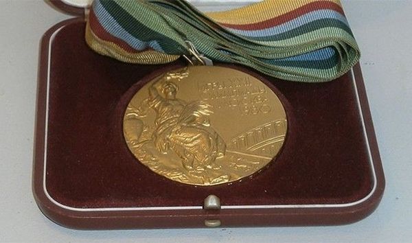 Цікаві факти про золото, які ви могли не знати (Фото). Золото як найбільш коштовний метал здавна служило меновим еквівалентом в торгівлі і було одним із семи металів давнину.