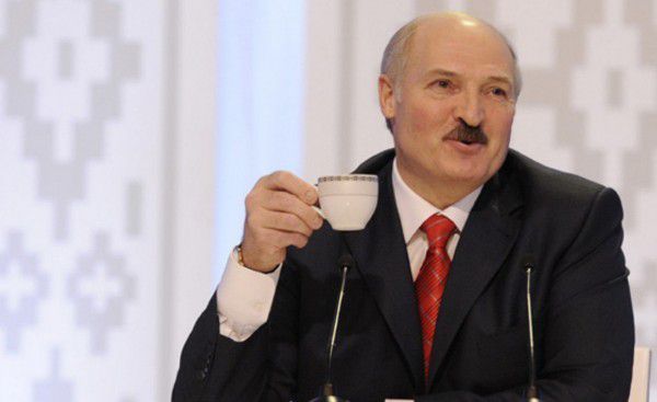 Лукашенко озвучив головну подію 2017 року для Білорусії. Президент підкреслив, що життя в країні не прекрасне, але терпиме.