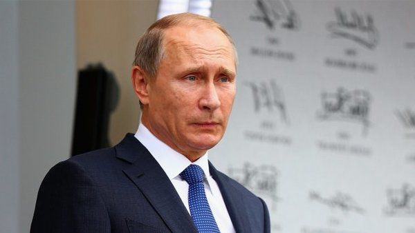 У РосЗМІ з'явився список "друзів Путіна", над яким працюють у США. Стверджується, що у списку фігурують Янукович, Азаров та Медведчук.
