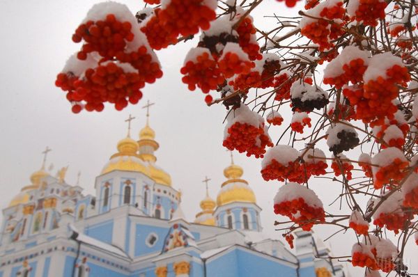 Прогноз погоди в Україні на сьогодні 16 січня: збережеться холодна погода. В Україні в найближчу добу збережеться холодна погода, місцями випаде сніг.