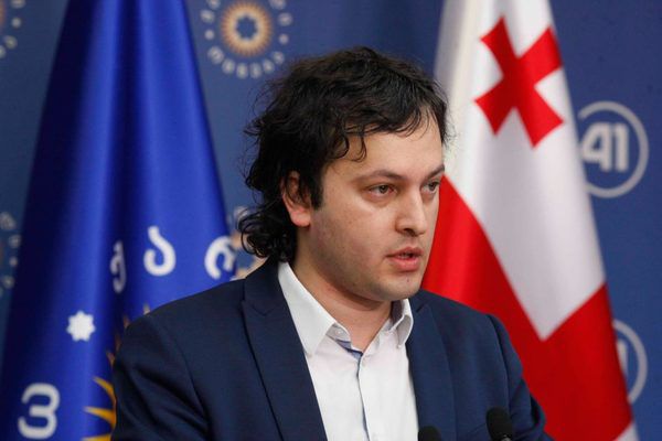 Спікер парламенту Грузії, зробив важливу заяву з приводу екстрадиції Саакашвілі. Іраклій Кобахідзе прибув з офіційним візитом в Україну.
