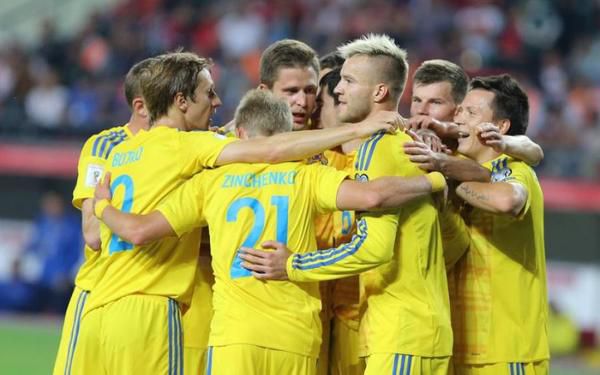 Збірну України в новому році чекають матчі з Саудівською Аравією і Японією, - ЗМІ. Першими суперниками збірної України в 2018 році стануть Саудівська Аравія і Японія.