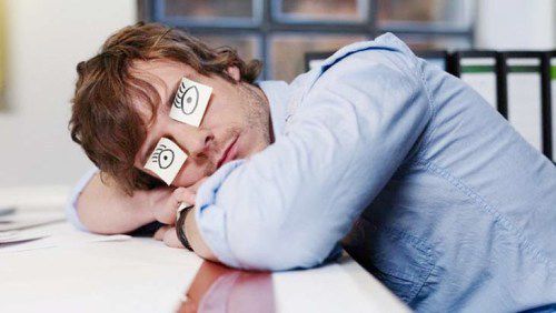 Стан зіниць залежить від фази сну. Вчені повідомили про взаємодію зіниць очей людини і станом сну.