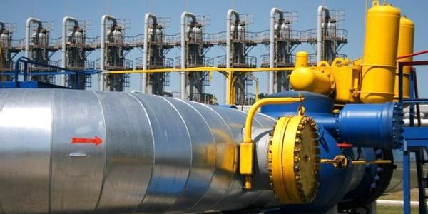 "Газпром" скоротив транзит газу через Україну. "Газпром" через зниження рівня споживання газу скоротив транзии через Україну на 25%.