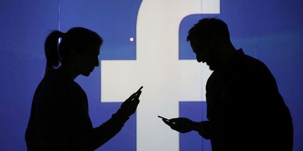 У соцмережі Facebook стався масштабний збій. Жителі багатьох країн Європи вранці, 25 січня, не можуть отримати доступ до сайту Facebook.